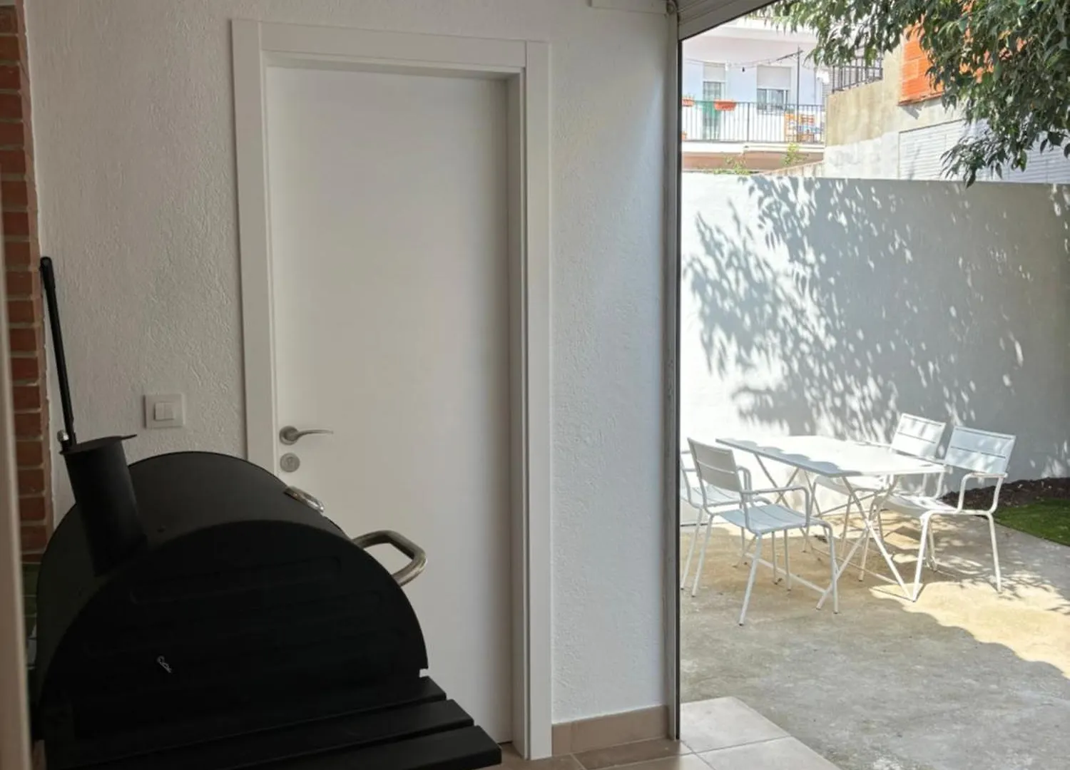 ** Hotel Hostal Rom Familiar Roses Spain